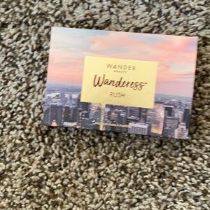 Wander Beauty Wanderess Rush/Seascape eyeshadow palette bundle